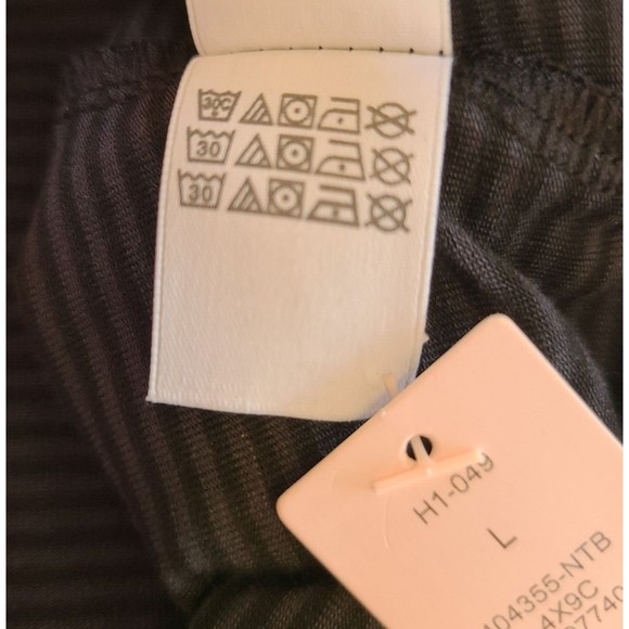 Victoria’s Secret Modal Twist Tie Crop Tee Stripe Black & Grey Large NWT - Picture 8 of 9